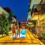 Lejlighedshotel Yasam Park - Calis 4*