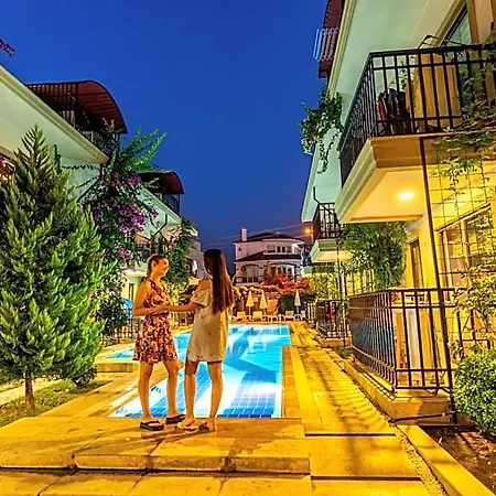 Lejlighedshotel Yasam Park - Calis 4*