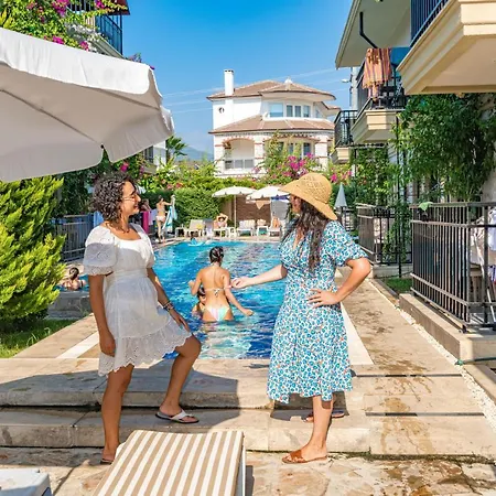 Yasam Park - Calis 公寓式酒店 4*